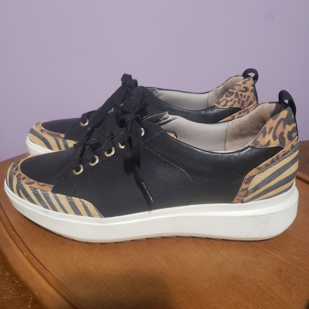 Naturalizer Sneakers Animal Print - Picture 2 of 7